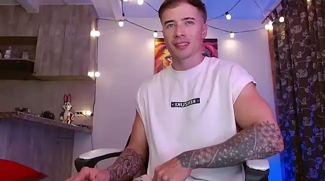 Ryannblue07 online show from 23, 3, 2025