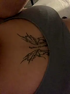 Snapshot of mariabootyyy chatting on 18, 9, 2025 mariabootyyy online show from 18, 9, 2025