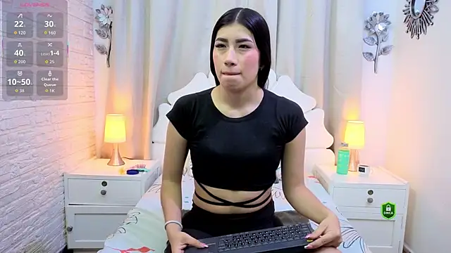 Snapshot of Lili_Opal chatting on 13, 2, 2026 Lili Opal online show from 13, 2, 2026