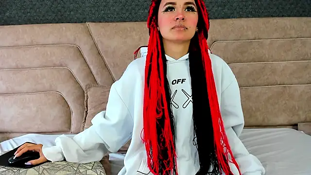 Snapshot of alice_foxred chatting on 21, 3, 2025 alice foxred online show from 21, 3, 2025