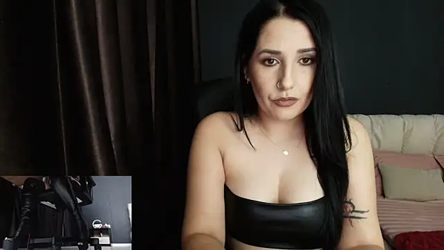 missdyaa online show from 10, 9, 2025