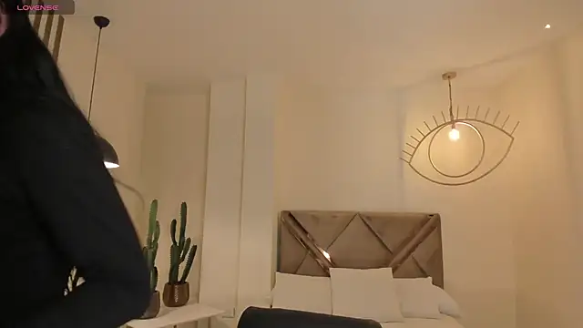 AmaliaCrus online show from 27, 11, 2025