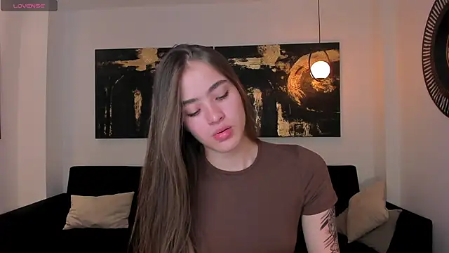 MaiaCollins online show from 7, 1, 2026