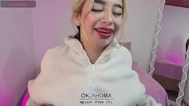 Malory tay1 online show from 7, 1, 2026