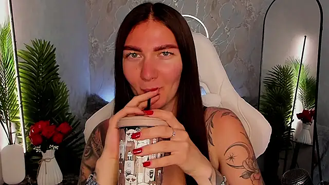 babyisperfect online show from 4, 7, 2026