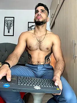 Maximiliano ford online show from 3, 10, 2025