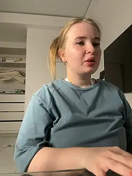 Snapshot of Amy_Sky_ chatting on 20, 3, 2025 Amy Sky online show from 20, 3, 2025