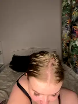 Snapshot of Amy_Sky_ chatting on 25, 9, 2025 Amy Sky online show from 25, 9, 2025