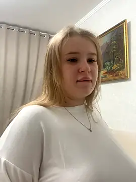 Snapshot of Amy_Sky_ chatting on 22, 10, 2025 Amy Sky online show from 22, 10, 2025