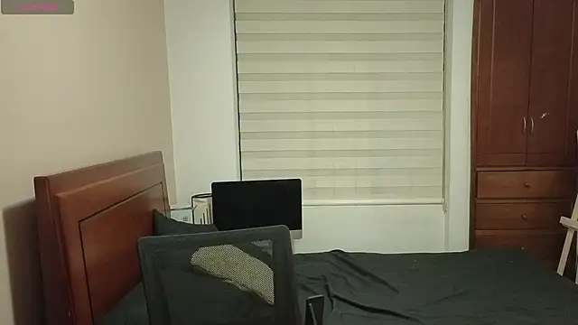 hardaftercum online show from 9, 4, 2026