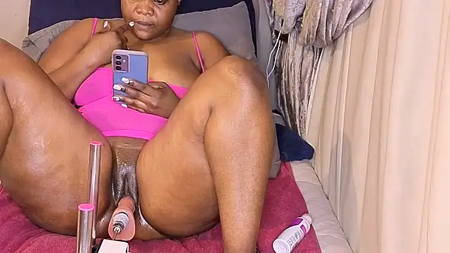 spicybootie online show from 17, 4, 2026