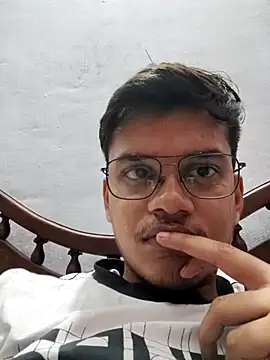 Snapshot of arun1144 chatting on 22, 3, 2025 arun1144 online show from 22, 3, 2025