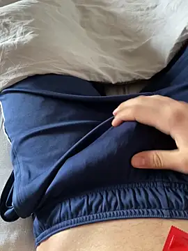 maxvlcn online show from 15, 10, 2025