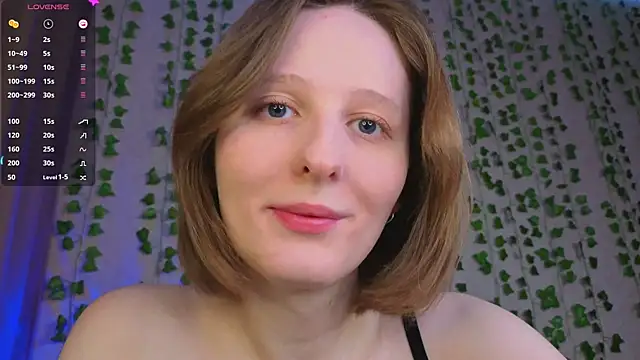 Snapshot of c0ralynx chatting on 8, 2, 2026 c0ralynx online show from 8, 2, 2026