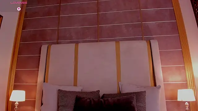 laurencarter1 online show from 10, 4, 2026