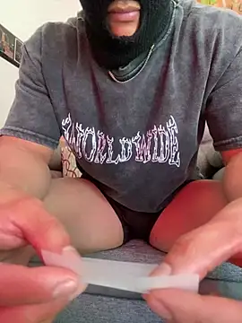 dirtyrobber635 online show from 17, 3, 2025