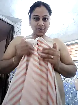 JENNIFERtamil online show from 1, 4, 2026