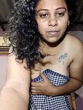 JENNIFERtamil online show from 10, 4, 2026