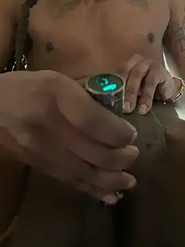 Snapshot of thegenie101 chatting on 12, 3, 2026 thegenie101 online show from 12, 3, 2026