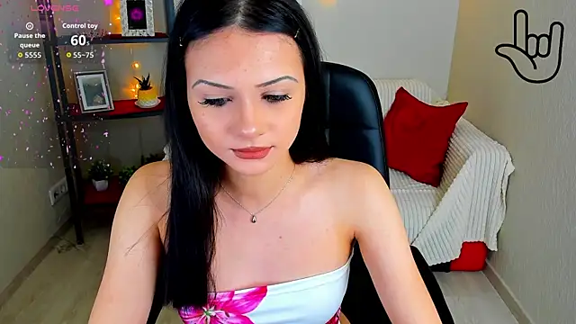 Kitti   online show from 30, 10, 2025