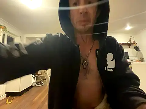 Snapshot of mastertittiefkr chatting on 6, 11, 2025 mastertittiefkr online show from 6, 11, 2025