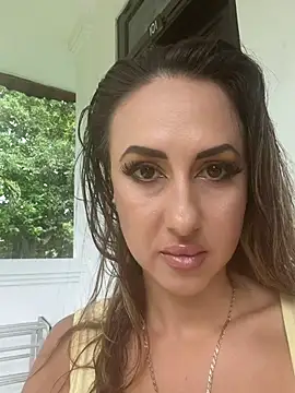 Brilliant-Splashes online show from 3, 3, 2026