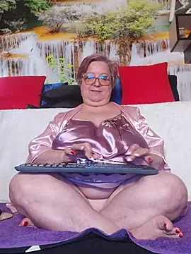 QueenPammy1 online show from 31, 3, 2026