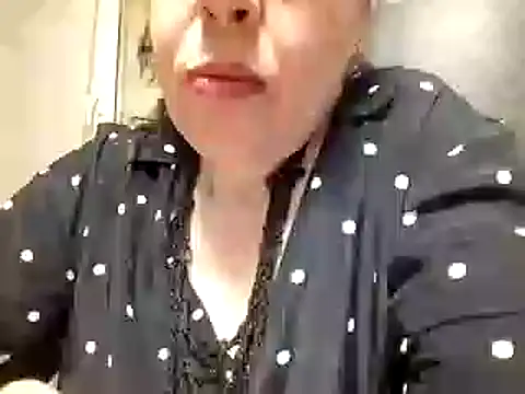 Snapshot of mimi19820 chatting on 8, 3, 2026 mimi19820 online show from 8, 3, 2026