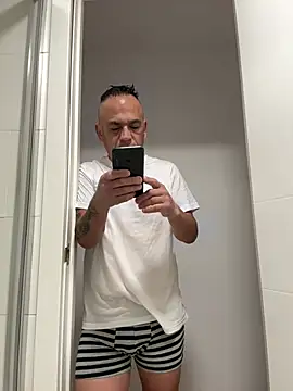 mateocali25 online show from 16, 5, 2026
