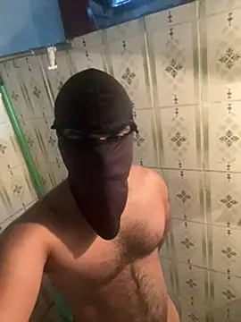 Snapshot of dilu98 chatting on 18, 3, 2025 dilu98 online show from 18, 3, 2025