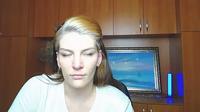 Snapshot of VanessaRey_ chatting on 21, 2, 2026 VanessaRey online show from 21, 2, 2026