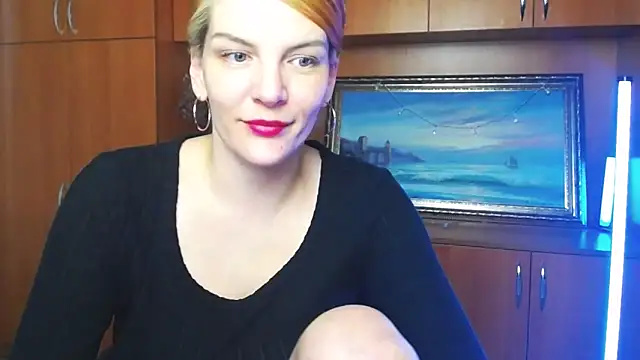 Snapshot of VanessaRey_ chatting on 4, 3, 2026 VanessaRey online show from 4, 3, 2026