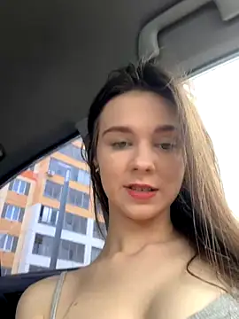 MilaBee online show from 2, 10, 2025