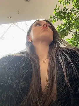 MilaBee online show from 21, 3, 2026