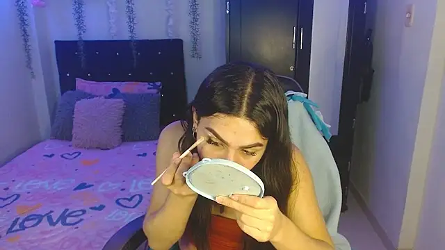 Lyaa Cute online show from 6, 3, 2026