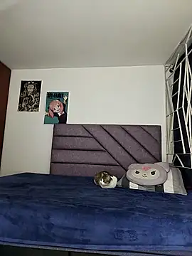 KARINNA  RAVEN online show from 8, 4, 2026