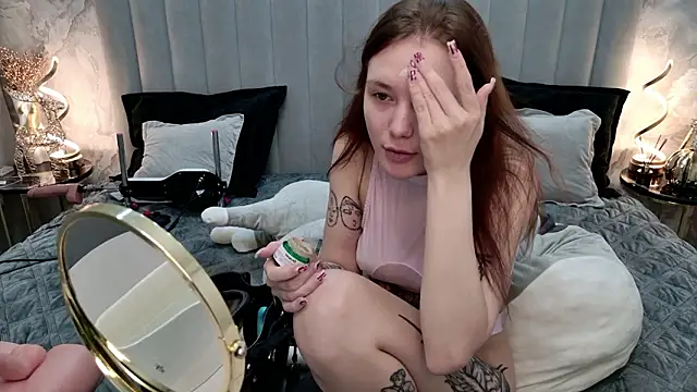 CarolineTenders online show from 5, 2, 2026