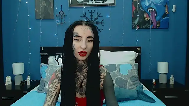 Snapshot of Velvetbat chatting on 17, 6, 2026 Velvetbat online show from 17, 6, 2026