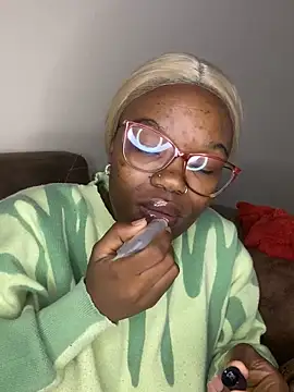 YummyMelanin117 online show from 23, 2, 2026