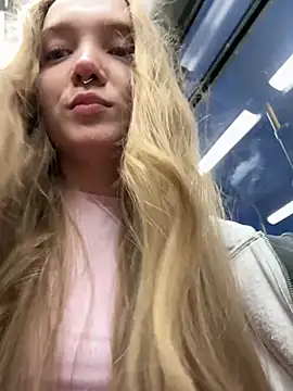 bambi lu online show from 16, 4, 2026