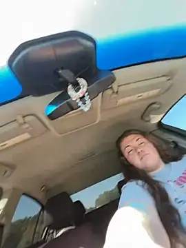 Snapshot of kushdoll99 chatting on 27, 9, 2025 kushdoll99 online show from 27, 9, 2025