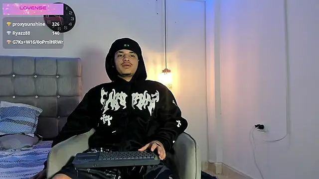 samxx muscle online show from 13, 10, 2025