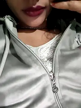 Eshwari Chopra online show from 3, 12, 2025