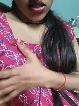 Snapshot of Eshwari_Chopra chatting on 8, 6, 2026 Eshwari Chopra online show from 8, 6, 2026