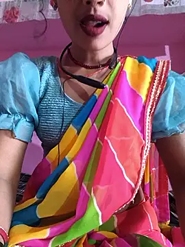 Eshna Dabral online show from 5, 11, 2025