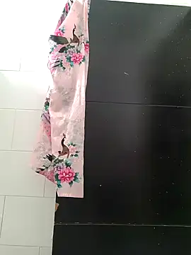 Yuli Mars online show from 8, 11, 2025