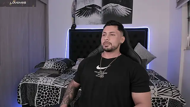 santi aesthetic online show from 30, 7, 2026