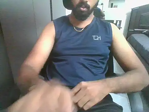 lovelyakash69 online show from 27, 9, 2025