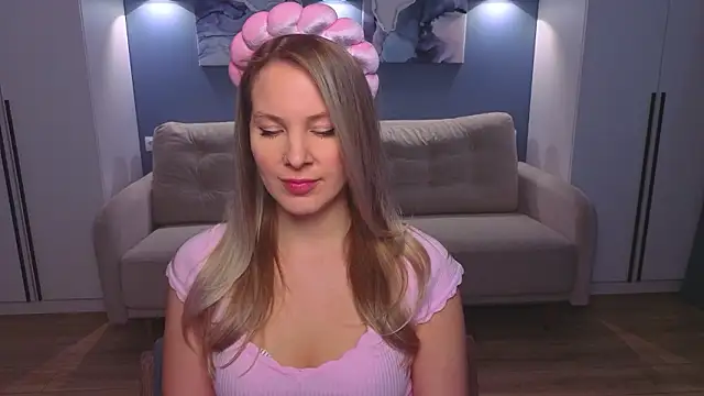 MelanieBennett online show from 27, 3, 2026