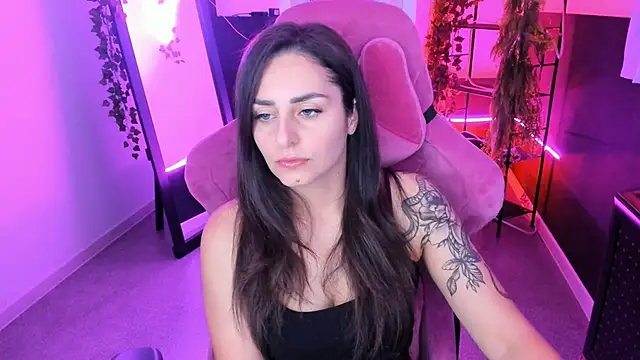 ValeriiMills online show from 3, 10, 2025